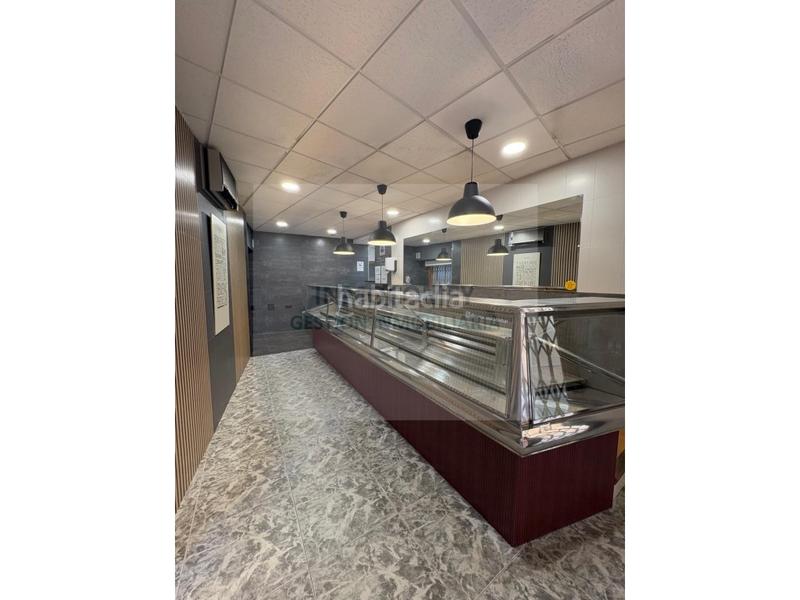 Foto c82be9a3-c8fe-4149-8ff1-975cb9d03761. Lloguer local comercial a calle germans sitjar 4 a Bisbal d´Empordà (La)