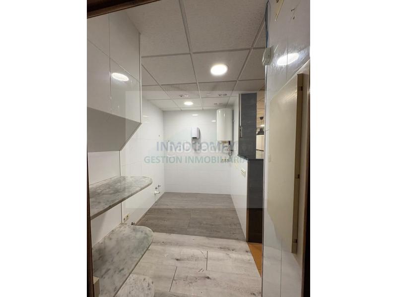 Foto dc479067-9a9c-45be-a58d-4acd8b99afb9. Lloguer local comercial a calle germans sitjar 4 a Bisbal d´Empordà (La)