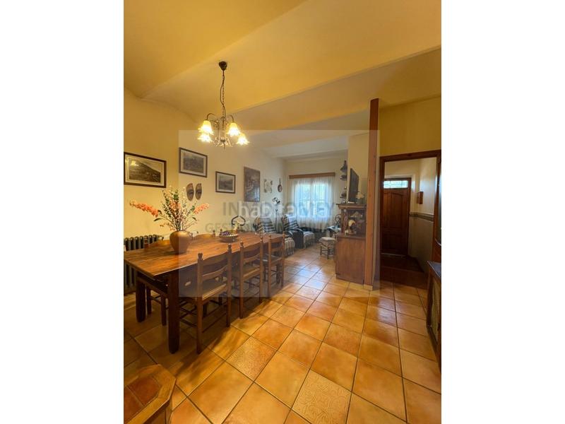 Foto 2341d155-2f93-44df-8357-acfc0c55396f. Casa a calle carme carles-vul. 1 a Forallac