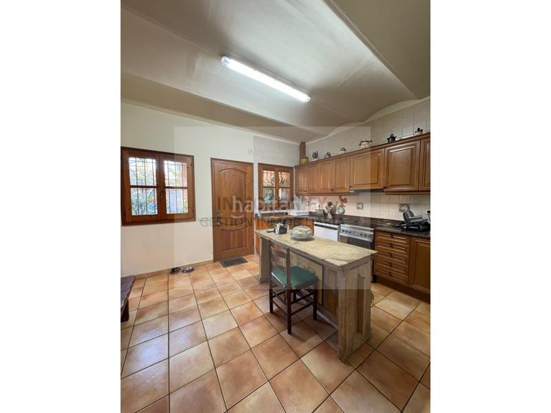 Foto 2f61fb64-66a6-47c0-bbc7-c7e58a6f9866. Casa a calle carme carles-vul. 1 a Forallac