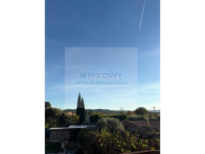 Foto 57f6c888-6bf4-4c08-a570-07f55c10331f. Casa a calle carme carles-vul. 1 a Forallac