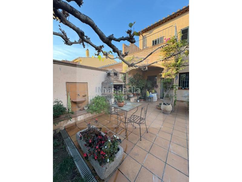 Foto 80524dee-2901-4e52-8b03-87acf6912c41. Casa a calle carme carles-vul. 1 a Forallac