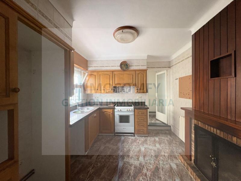 Foto b4145290-b246-40bd-95ee-b14ef70bd34c. Casa a calle carme carles-vul. 3 a Forallac