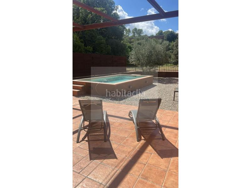 Foto acbbf3ab-0a05-480c-8c43-1ea72dbb1fa7. Casa amb aparcament a Forallac