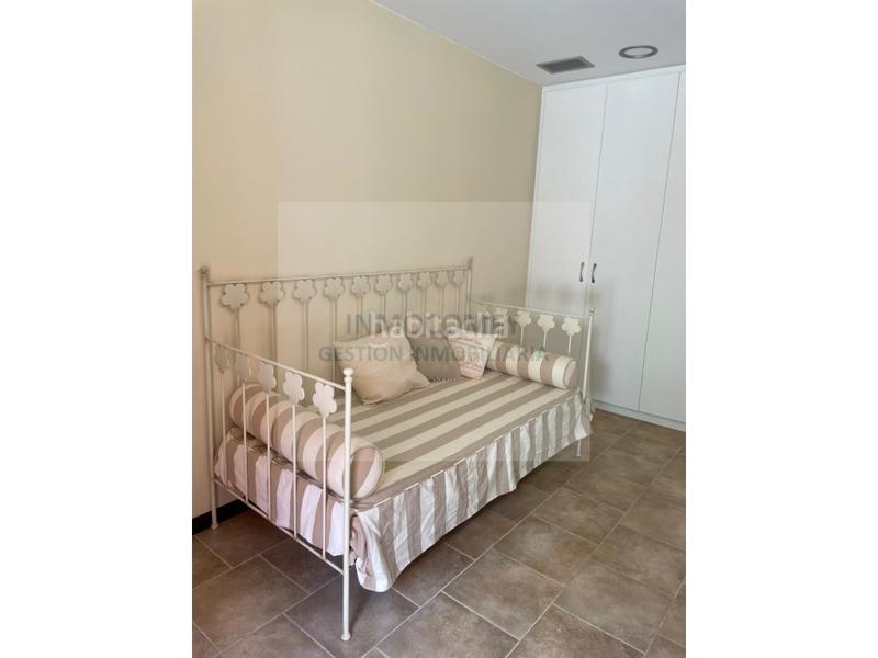 Foto b87e686b-47d8-452a-be8d-bb92ce5fe7c8. Casa amb aparcament a Forallac