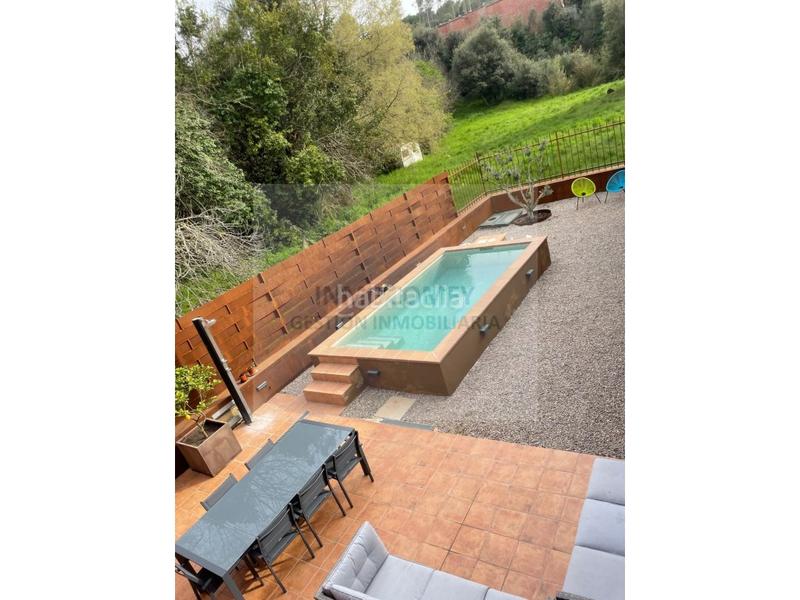 Foto e17f0fba-92e6-44fc-bb7f-1bd2f46a1ece. Casa amb aparcament a Forallac