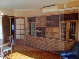 Appartement  Carrer francesc cambó 8. Piso en venta en la bisbal dempordà