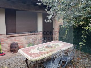 Affitto Monolocale in Calle fonteta-vul. 24. Caseta petita en fonteta