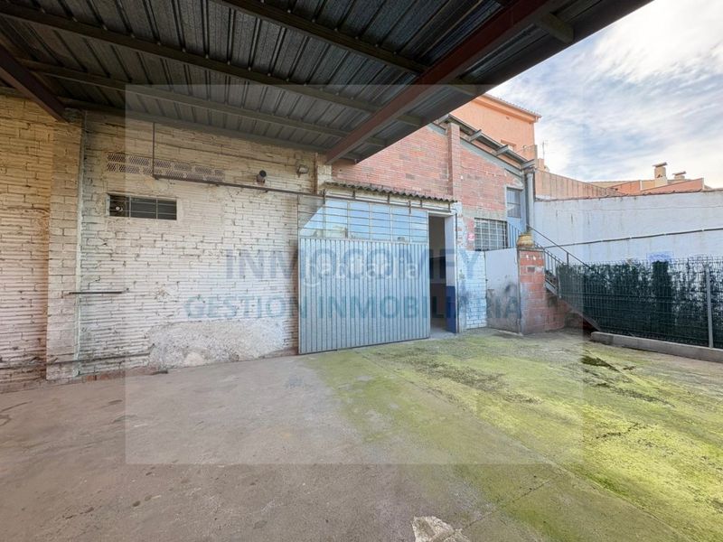 Foto 16cb4216-9526-4b21-8eb3-5bfbe197373f. Local comercial en calle paral.lel 88 local edificable con gran potencial urbanístico en Bisbal d´Empordà (La)
