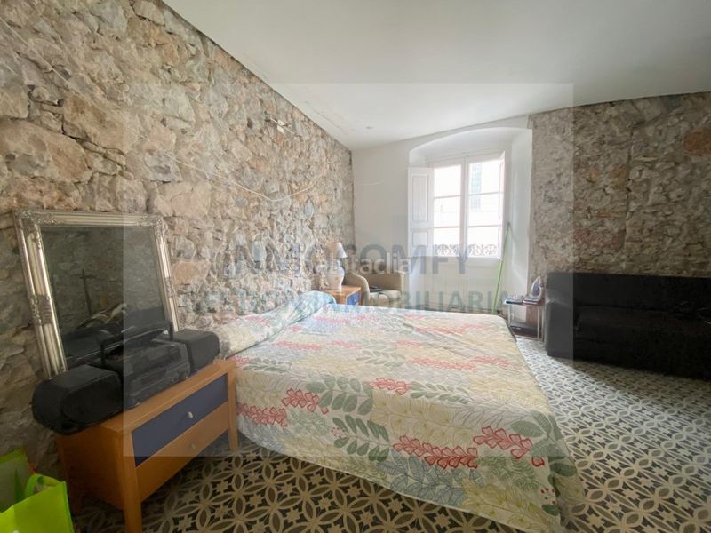 Foto 5f6c94b9-dec6-4fee-9c17-762d25c65fc2. Edifici a Torroella de Montgrí
