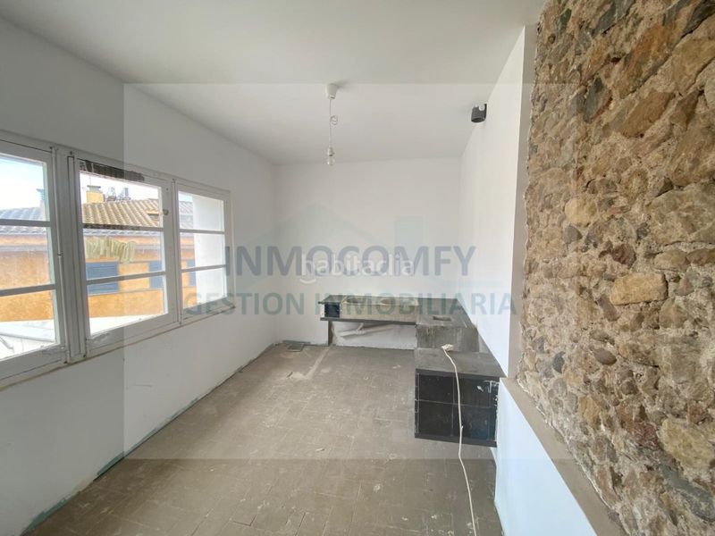 Foto 87b12829-cbe2-47e9-ad8a-d2879b902555. Edifici a Torroella de Montgrí