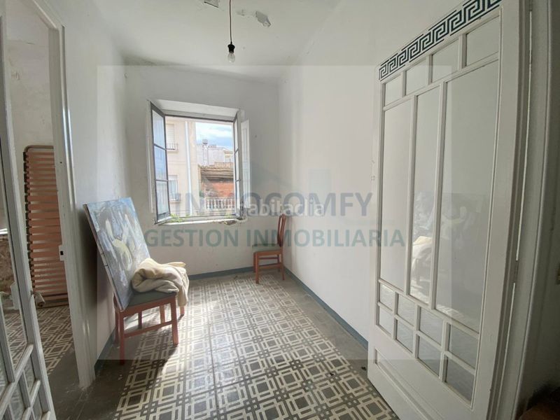 Foto ea272142-079f-4ce5-8420-938c0fac1333. Edifici a Torroella de Montgrí