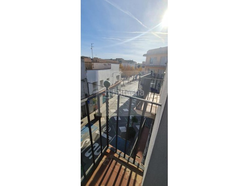 Foto f37c3196-1c4a-4b99-8bd7-d1fe13e7d116. Edifici a Torroella de Montgrí