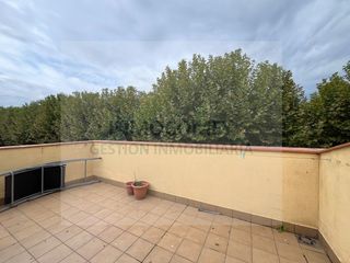 Duplex  Calle solidaritat 5. Duplex en venta en la bisbal dempordà
