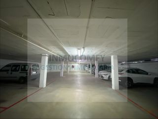Autoparkplatz  Calle proudhon carbo garriga. Plaza de garaje en venta en la bisbal dempordà