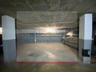 Miete Autoparkplatz  Calle pompeu fabra. Plaza de garaje en venta o alquiler en la bisbal dempordà
