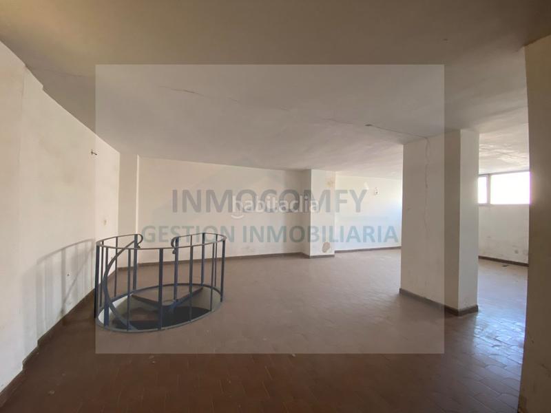 Foto dfb00fcb-dd3b-4d3b-89d6-71c9e20f3960. Business premise in calle pau casals 4 in Bisbal d´Empordà (La)