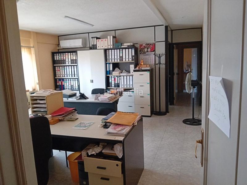 Foto 6de9d2e3-6c34-46ae-b4e3-f59b745f0623. Industrial building in calle londres 11 in Torres de la Alameda