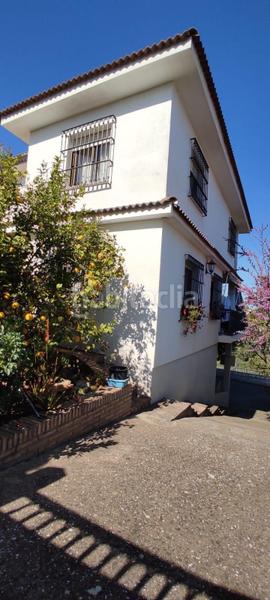 Foto f0f8cf11-1fb8-4545-bb84-a18974dfbc4d. Chalet with parking pool in Centro Córdoba