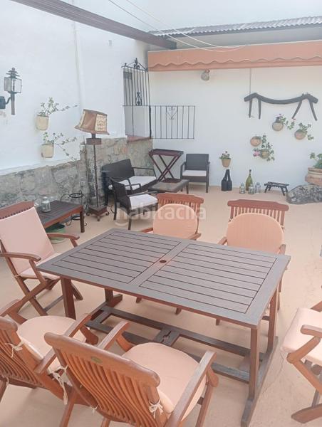 Foto a9e6edce-1095-4f96-a4bb-2e65e9644435. Casa amb piscina a Andújar