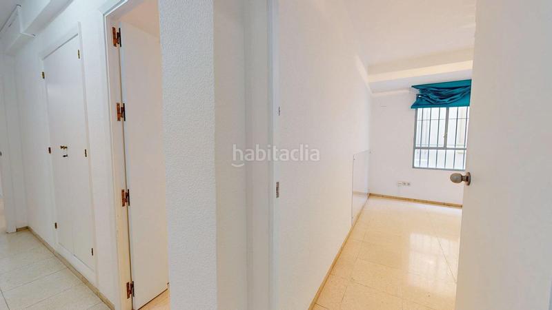 Foto 4957b9c6-e99a-4ab0-8eee-79186b22ce51. Piso magnifica vivienda situada en pleno Centro de cordoba, con 5 dormitorios, 2 baños y terraza. en Córdoba