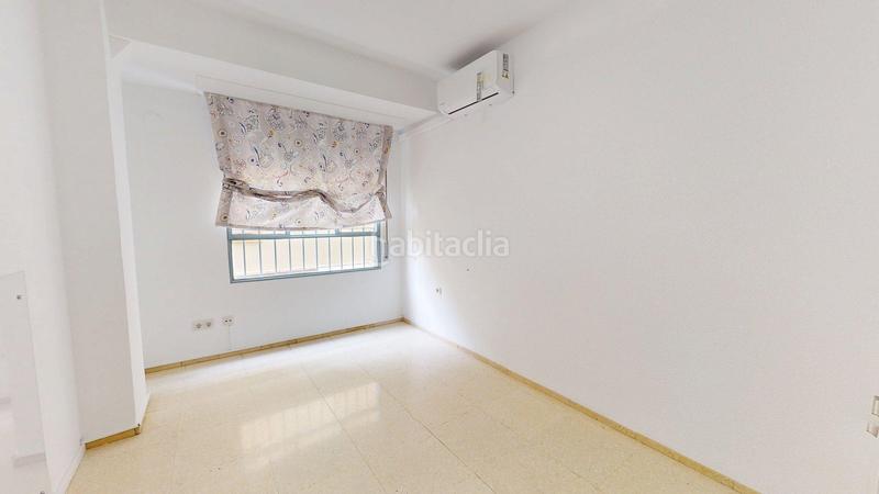 Foto 8ab43026-36e3-4318-8199-21e548070a45. Piso magnifica vivienda situada en pleno Centro de cordoba, con 5 dormitorios, 2 baños y terraza. en Córdoba