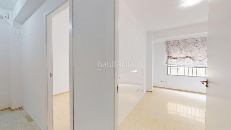 Foto 91a171e7-e3f0-4353-8723-ad525dc0dbeb. Piso magnifica vivienda situada en pleno Centro de cordoba, con 5 dormitorios, 2 baños y terraza. en Córdoba