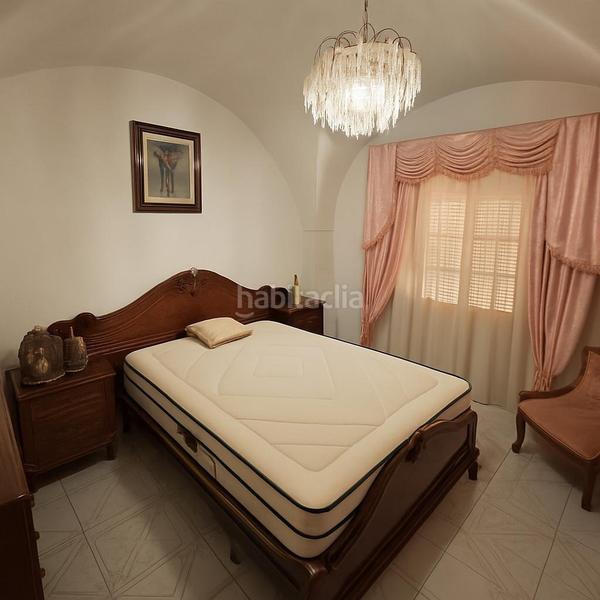 Foto 715883c3-bc5c-4c57-804f-834b44bf5610. Casa encantadora casa de pueblo en el corazón en Fuente Obejuna