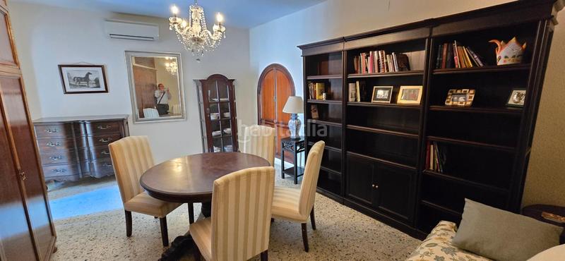 Foto 52e8fe10-5fc0-436c-b3a9-54978d959a76. Piso vive en el corazon de cordoba, hogar con historia en Córdoba