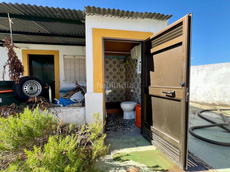 Foto 06cbf4b8-92f3-43c7-9213-0f67198761c2. Chalet with heating parking pool in Alcolea Córdoba