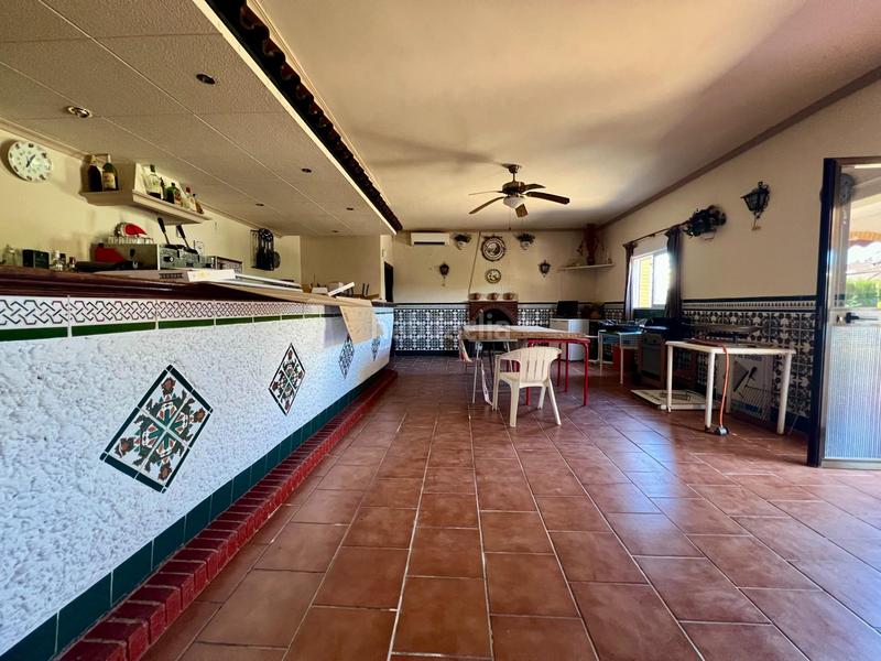 Foto 50292721-3d58-420a-b1fe-2c6aeb453b43. Chalet with heating parking pool in Alcolea Córdoba