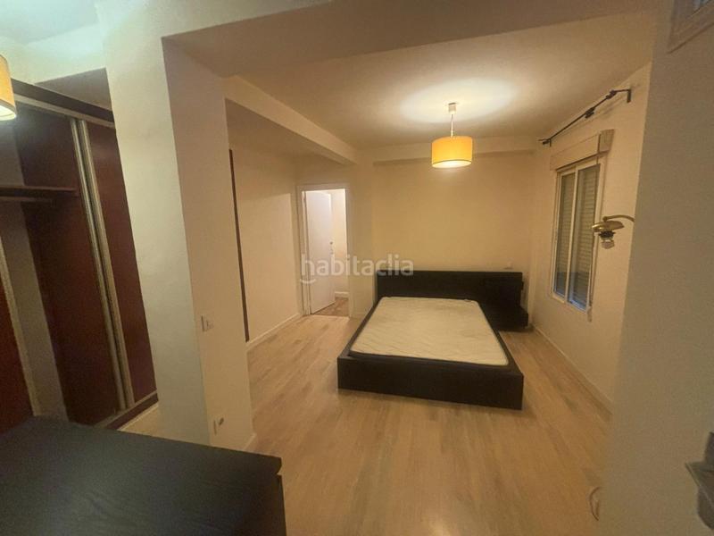 Foto ef0a5eb5-2cc9-484f-8acf-917bde122e91. Location appartement avec chauffage dans Centro Córdoba
