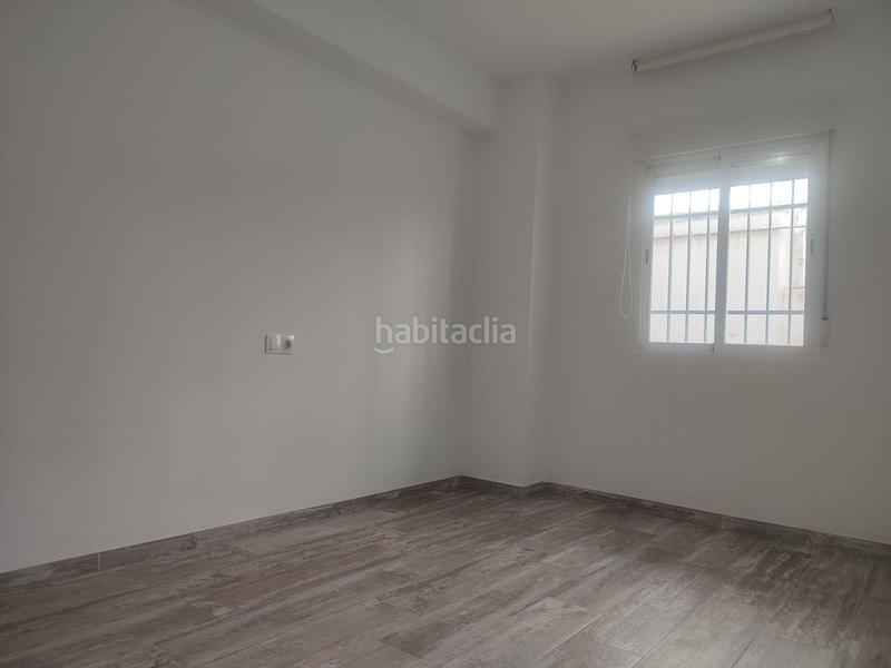 Foto cfe28ab1-3173-4548-ba90-c064636a009f. Flat in avenida de libia 5 in Viñuela - Rescatado Córdoba