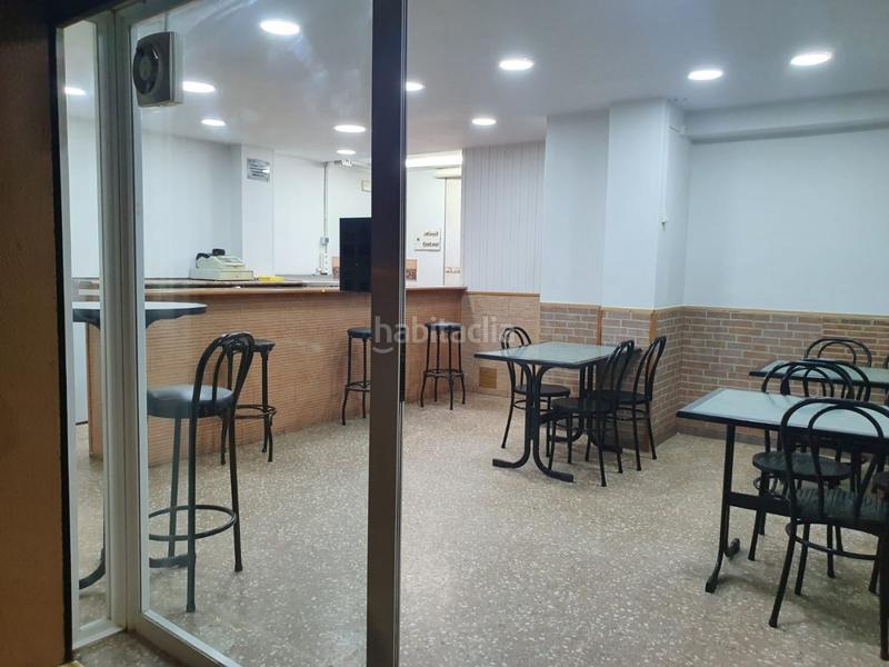 Foto 4294760c-d8cf-47dd-8331-fa1360785257. Rent business premise in Nucli Urbà Esparreguera