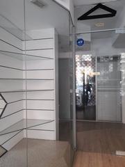 Lloguer Local Comercial a Abrera. Centrico