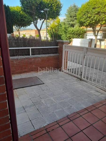 Foto 02faadb9-408b-4099-aa21-5e7c988a71ae. Casa a schiera con riscaldamento parcheggio in Abrera