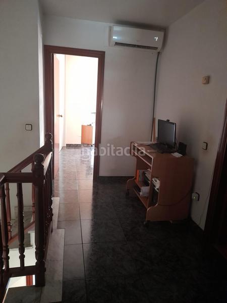 Foto d958ee31-87d7-4560-902b-d8dfb110f4aa. Casa a schiera con riscaldamento parcheggio in Abrera