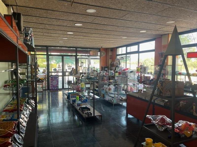Foto 728c306f-eb71-4526-a8c5-b4d35736d984. Rent business premise in Abrera