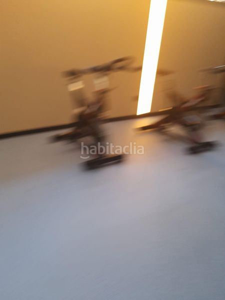 Foto c0a4d2a1-9e1b-40c9-b5fc-6d5439c7fe4a. Àtic amb calefacció aparcament piscina a Abrera