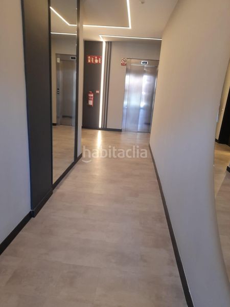 Foto f9493aa4-b6fb-4564-beab-cb8d88d58902. Àtic amb calefacció aparcament piscina a Abrera