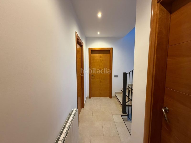 Foto 5bbee785-f6f2-4904-b8db-da9c41741d29. Casa amb calefacció aparcament piscina a Abrera