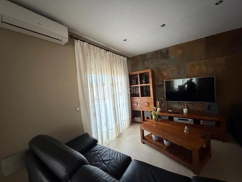 Foto e9dec4ab-c7ab-422d-a6f0-5daa7a088c0b. Casa amb calefacció aparcament piscina a Abrera