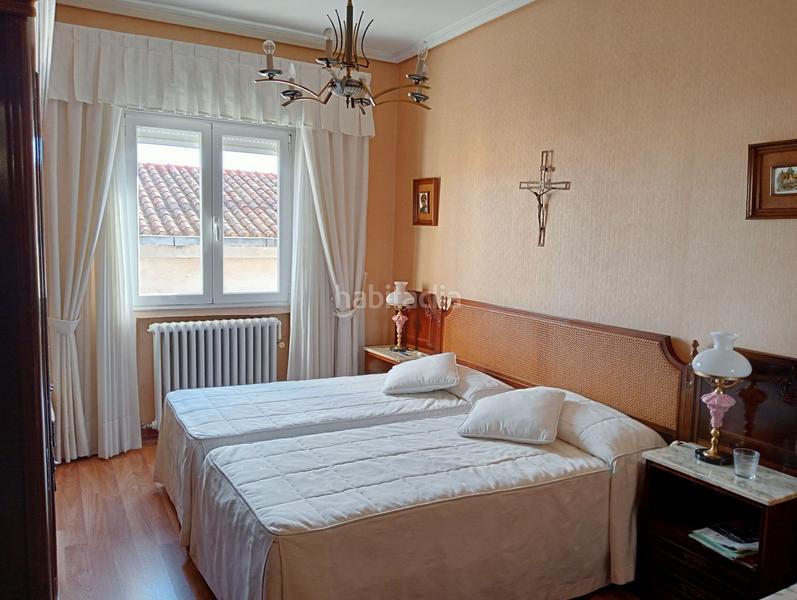 Foto 82aa5662-13c9-4693-852e-7f5e79dc88da. Etagenwohnung mit heizung in Jesuitas Logroño