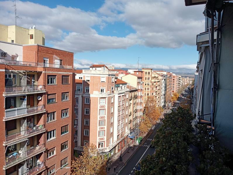 Foto 93880c46-2de3-4028-8cbb-014c0b0f74a1. Etagenwohnung mit heizung in Jesuitas Logroño