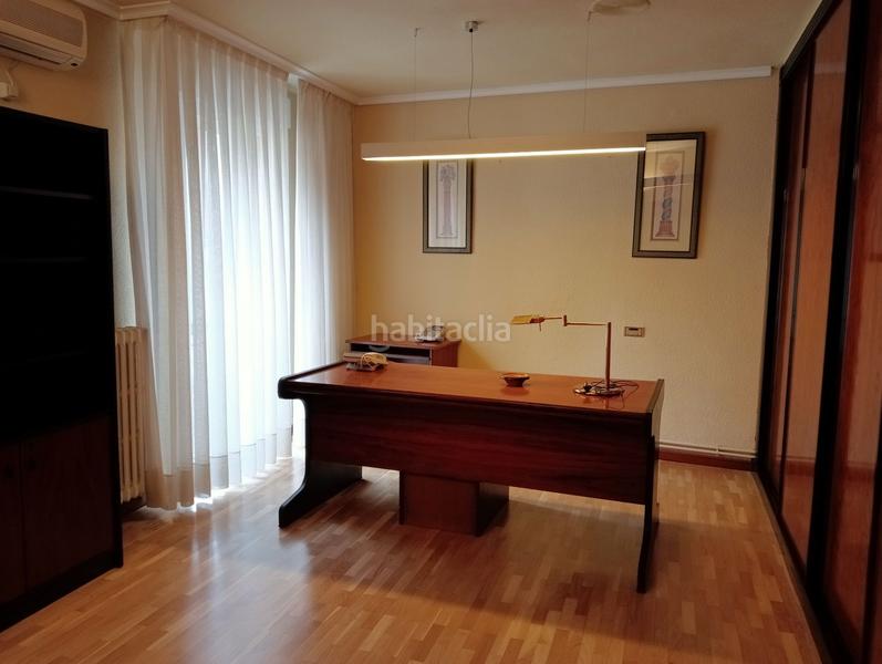 Foto 18b49abd-204b-440a-a7df-699eb7f60d6a. Rent office space with heating in Casco Antiguo Logroño