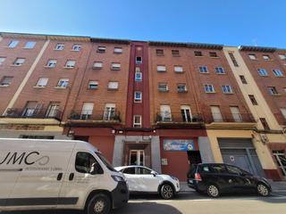 Édifice  Escuelas pías. Edificio completo en venta
