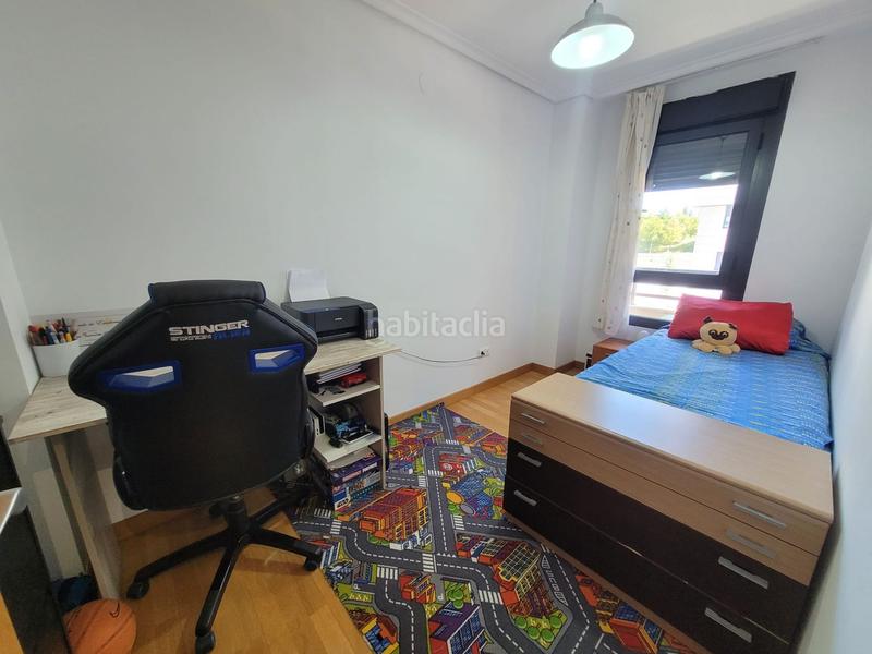 Foto a8732fe2-c3ad-4831-8a01-9b08d4ff5a06. Piso  en venta en San Adrián Logroño