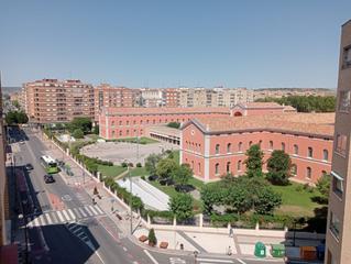 Appartement  Marques de murrieta. Piso en venta en calle murrieta