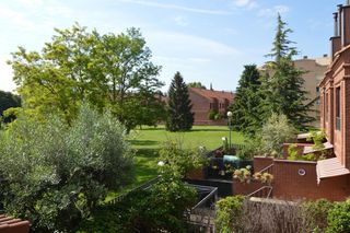 House  Coronilla. Precioso chalet en zona guindalera