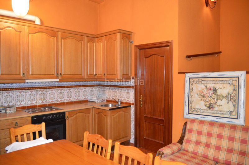 Foto 9e93e116-d1a3-4aa1-9954-af24e604c999. Casa adossada amb calefacció aparcament piscina a Logroño